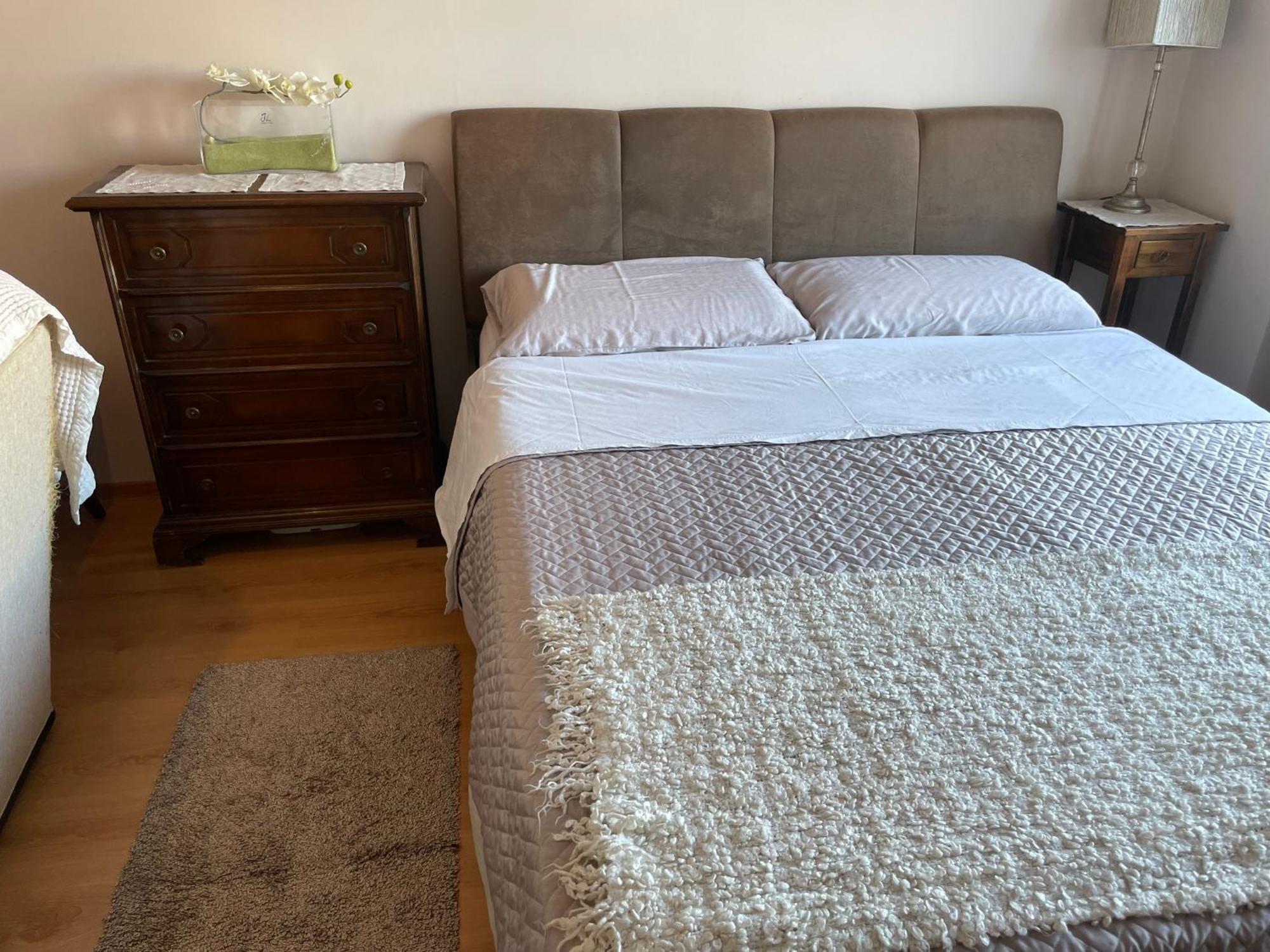 Apartment On Akademika Lazarenka 48A Lwów Zewnętrze zdjęcie